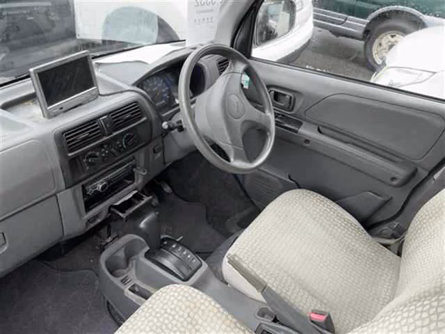MITSUBISHI TOWN BOX