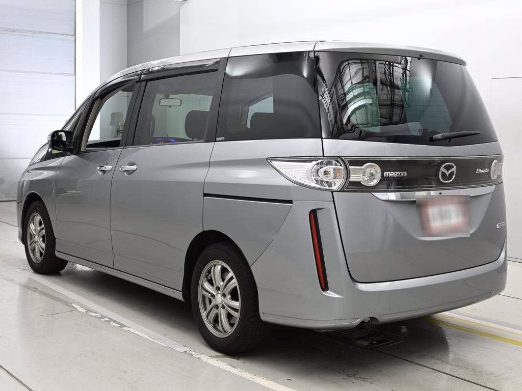 MAZDA BIANTE