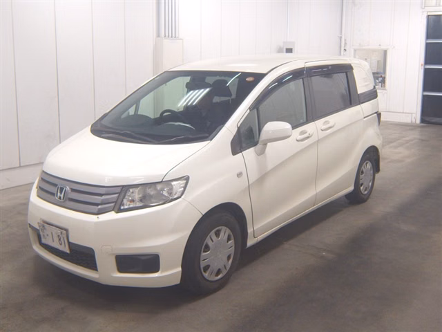 HONDA FREED SPIKE