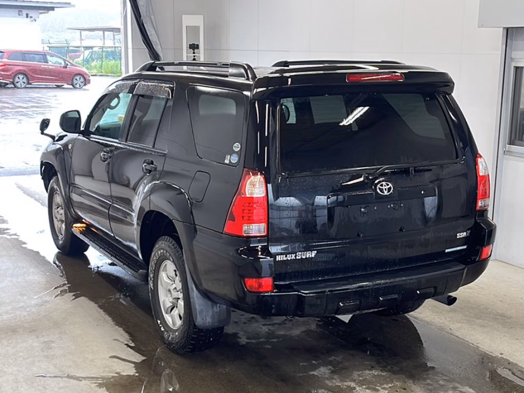 TOYOTA HILUX SURF