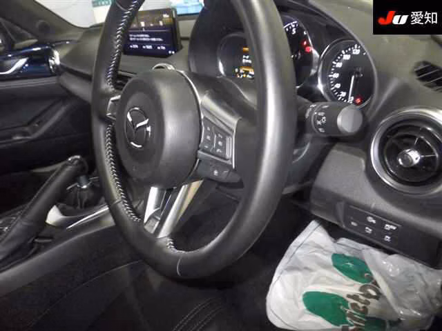 MAZDA ROADSTER