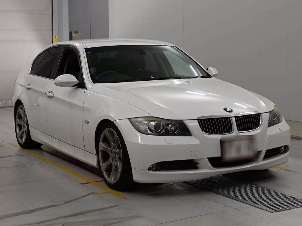 BMW 3-SERIES