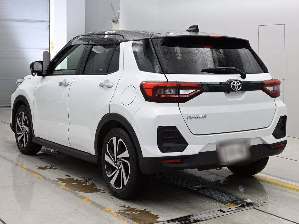 TOYOTA RAIZE