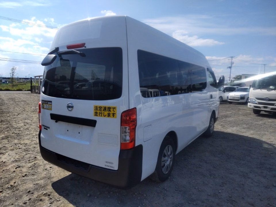 NISSAN NV350 CARAVAN