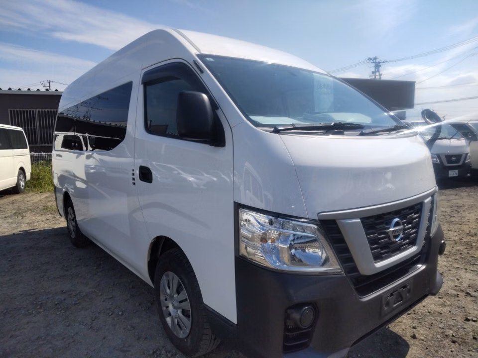 NISSAN NV350 CARAVAN