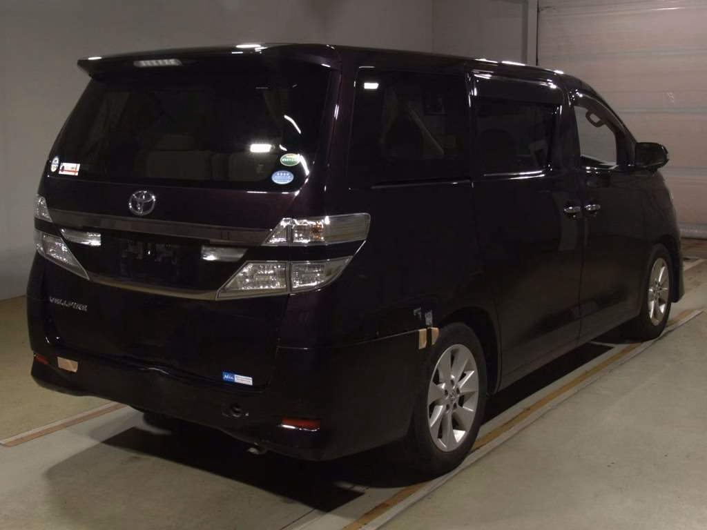 TOYOTA VELLFIRE