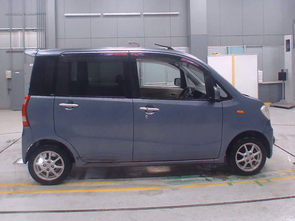DAIHATSU TANTO EXE