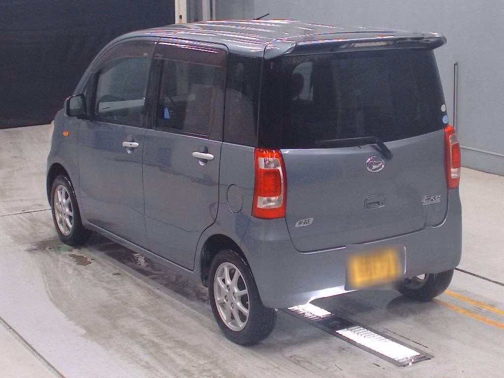 DAIHATSU TANTO EXE