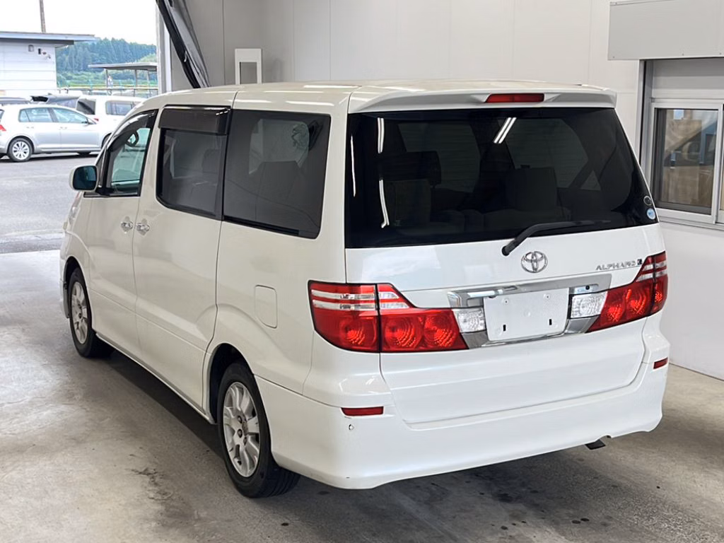 TOYOTA ALPHARD
