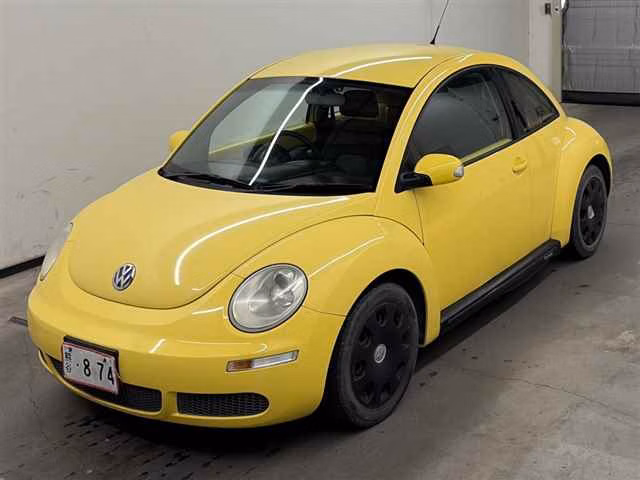 VOLKSWAGEN BEETLE