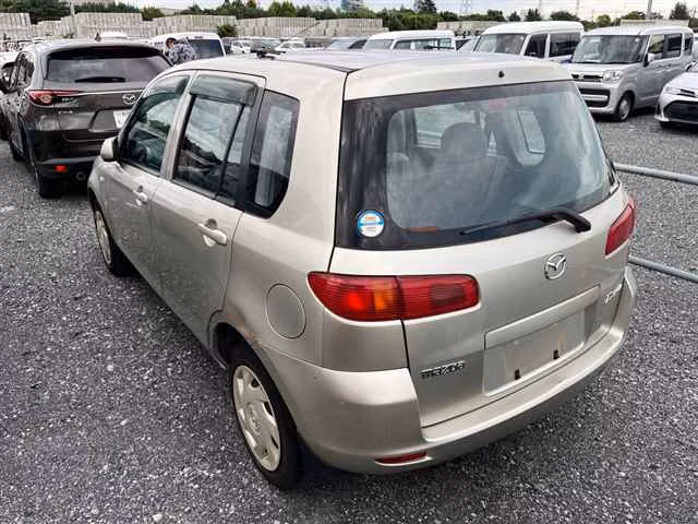MAZDA DEMIO