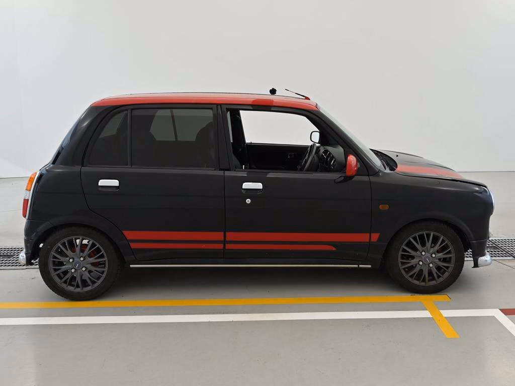 DAIHATSU MIRA GINO