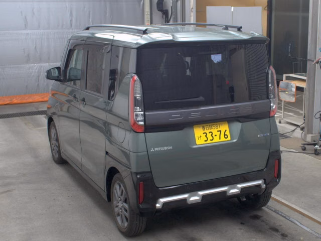 MITSUBISHI DELICA MINI