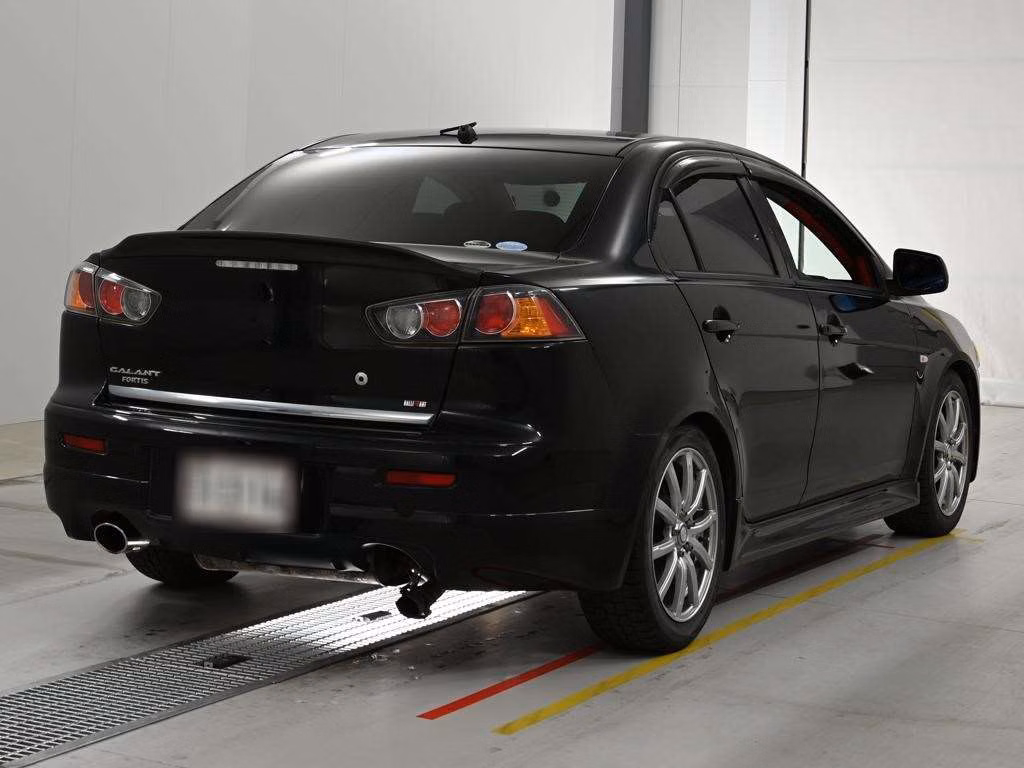 MITSUBISHI GALANT FORTIS