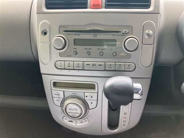 HONDA LIFE