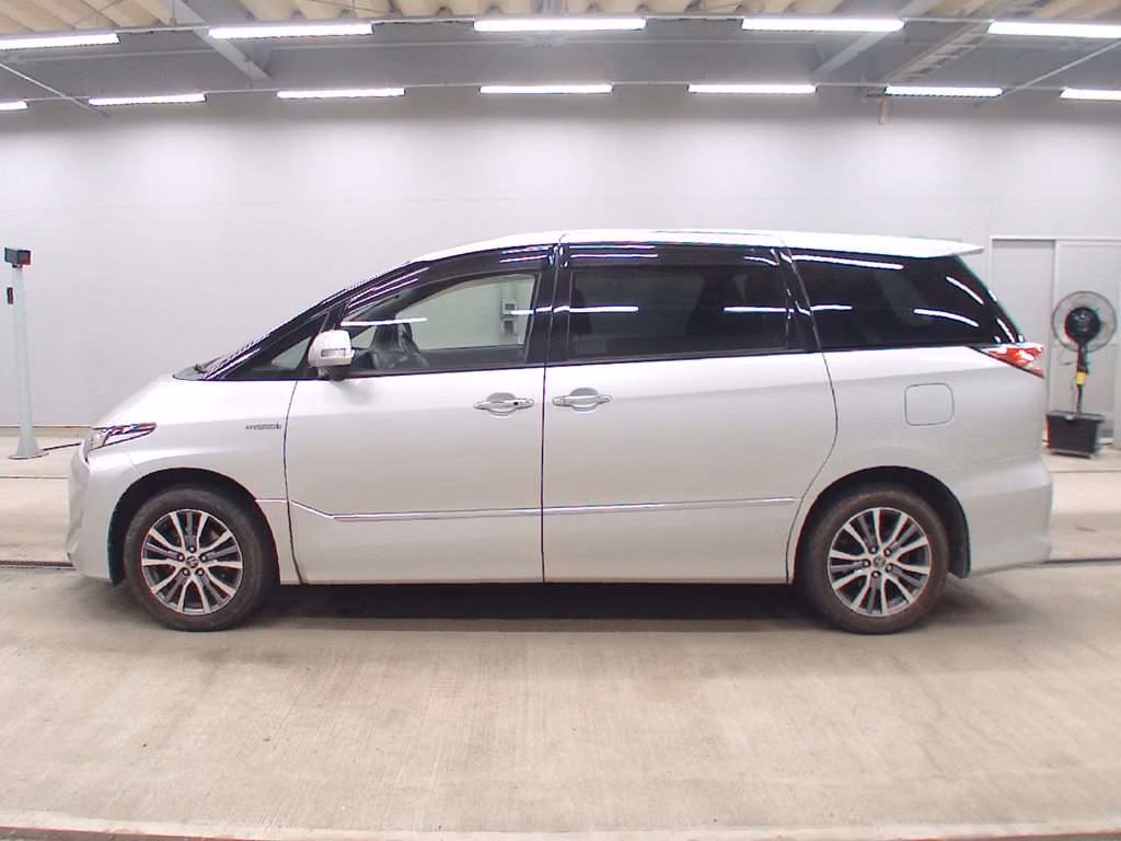 TOYOTA ESTIMA