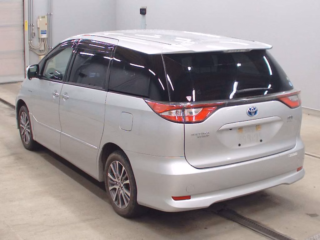 TOYOTA ESTIMA
