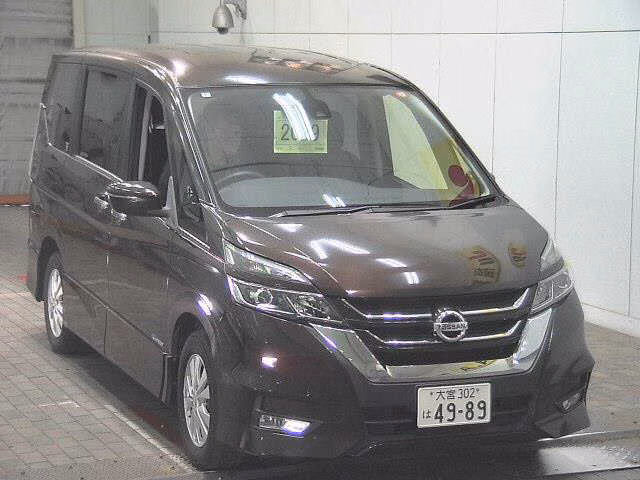 NISSAN SERENA