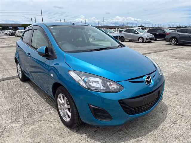 MAZDA DEMIO