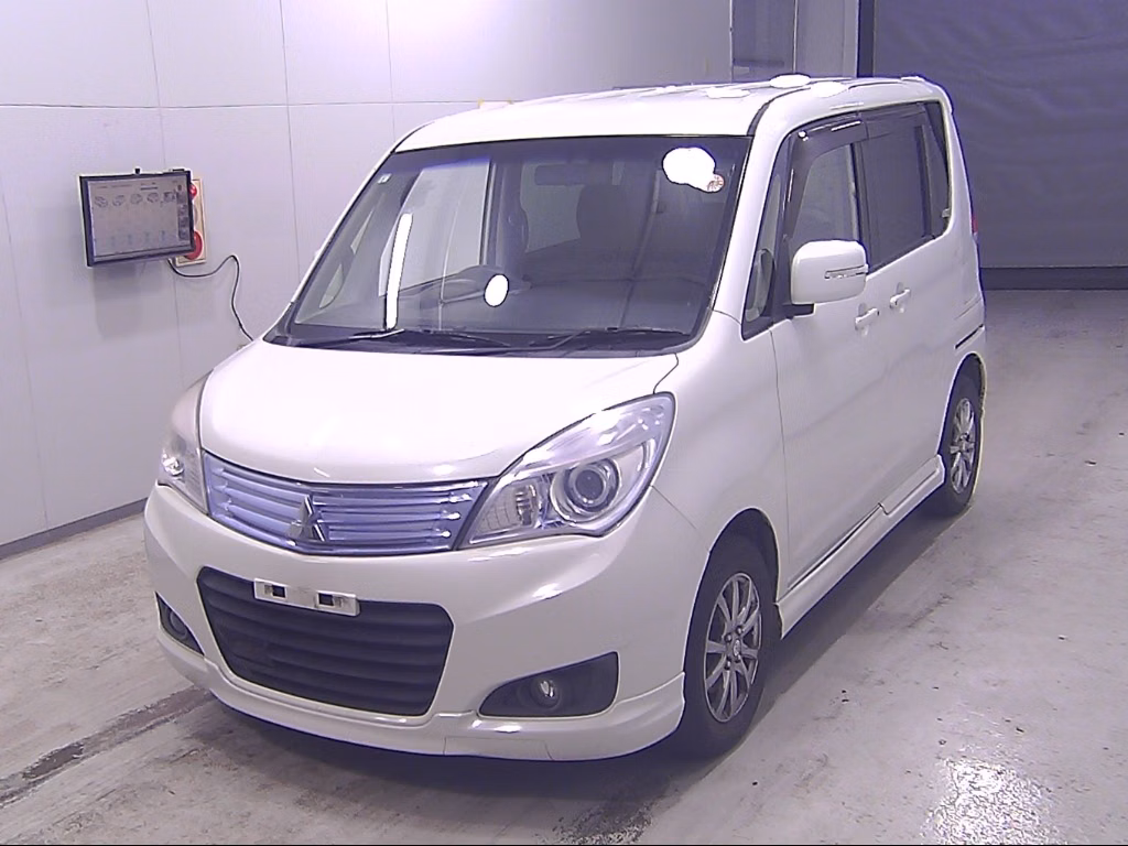 MITSUBISHI DELICA D:2