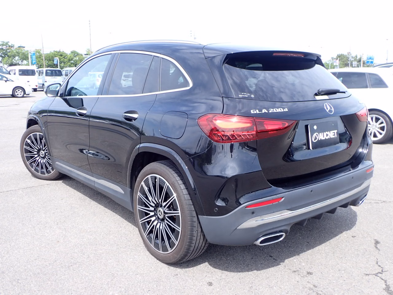 MERCEDES-BENZ GLA-CLASS