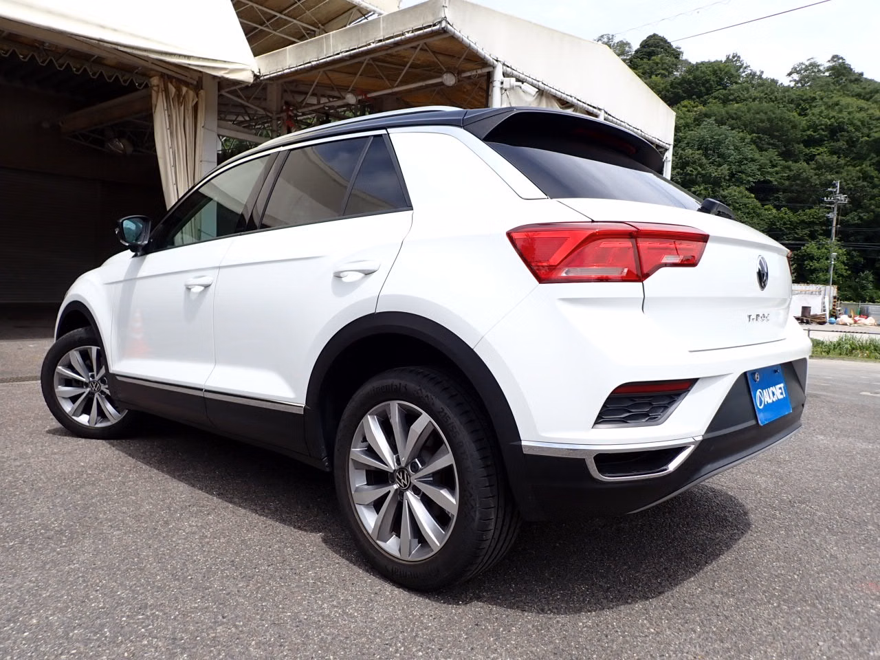 VOLKSWAGEN T-ROC