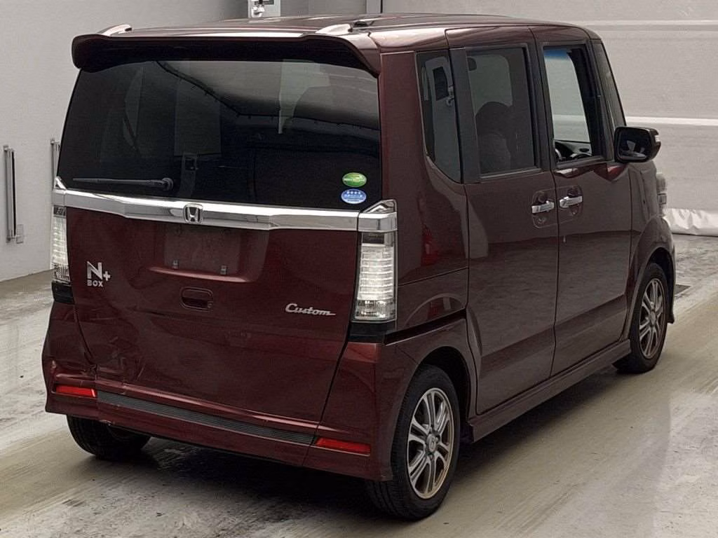 HONDA N-BOX+
