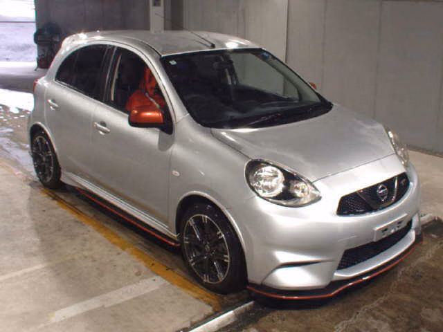 Nissan March