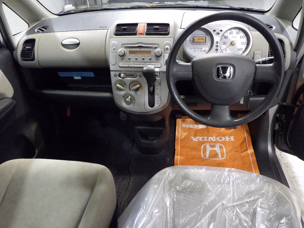 HONDA LIFE