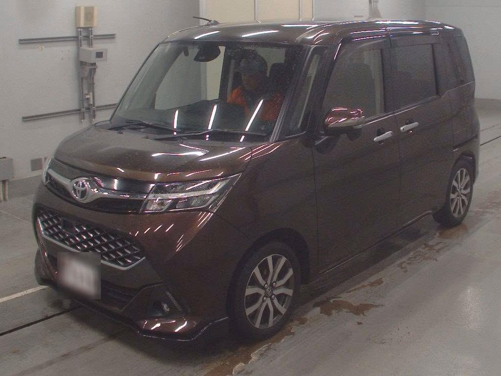 TOYOTA TANK