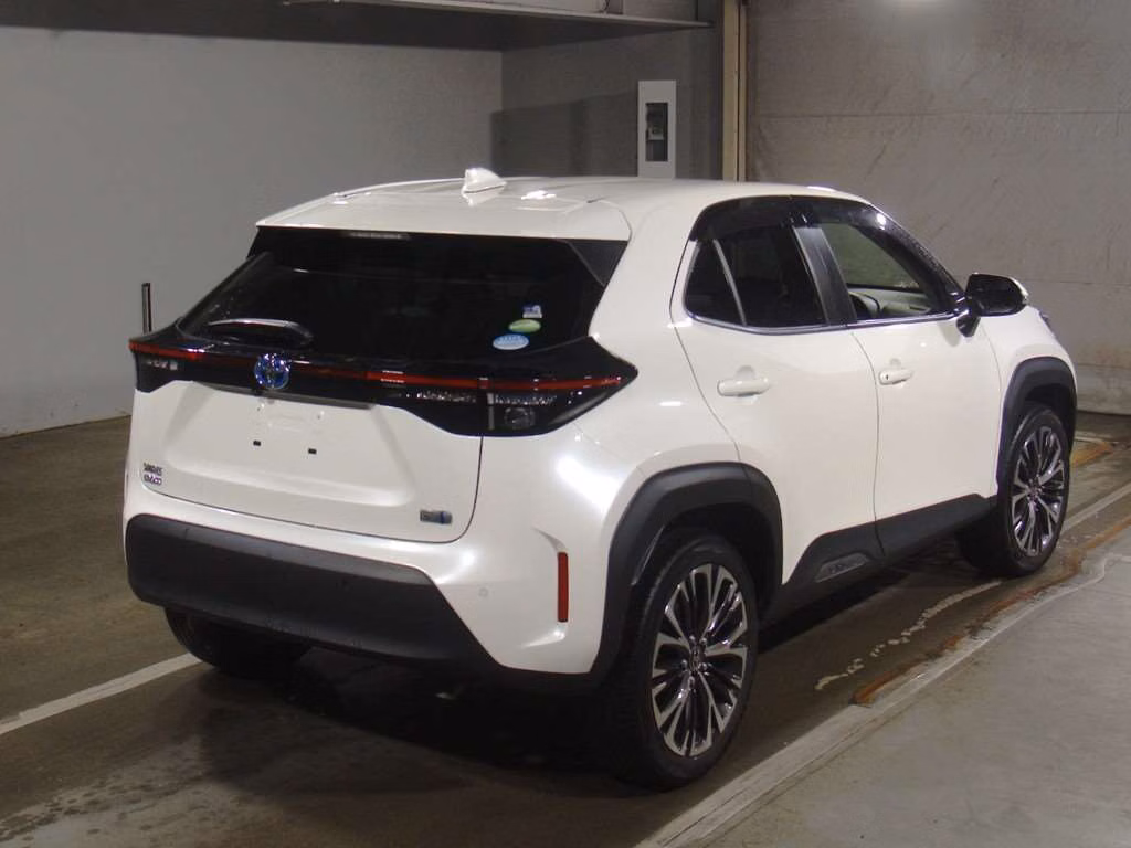 TOYOTA YARIS CROSS