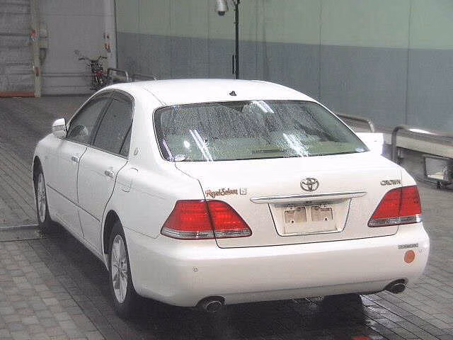 TOYOTA CROWN