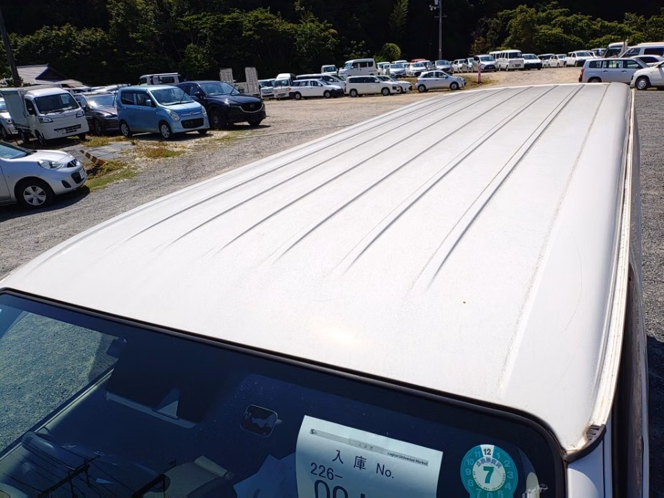 TOYOTA REGIUS ACE