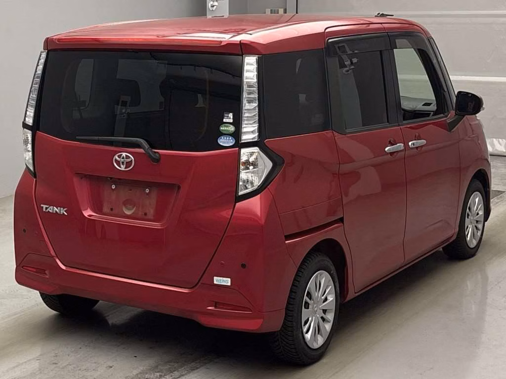 TOYOTA TANK