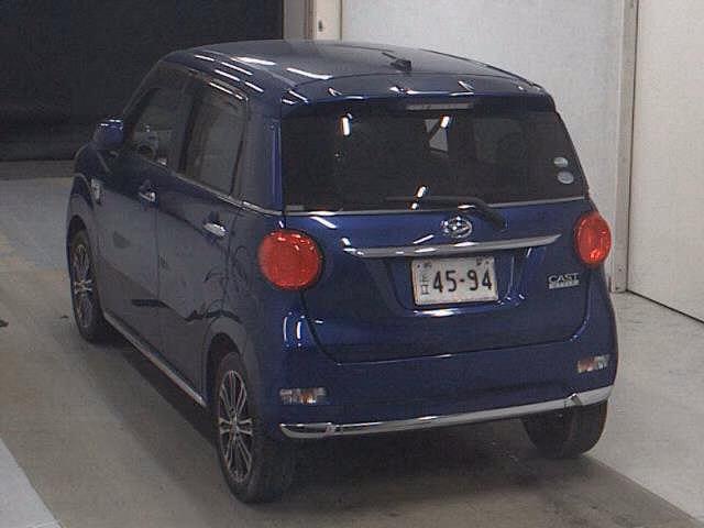 DAIHATSU CAST