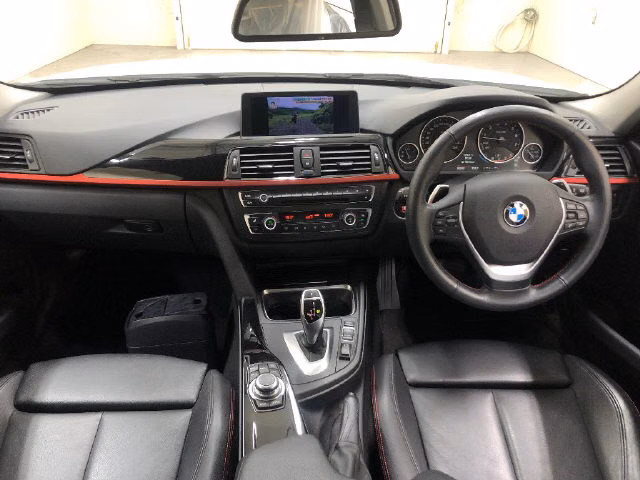 BMW 3-SERIES