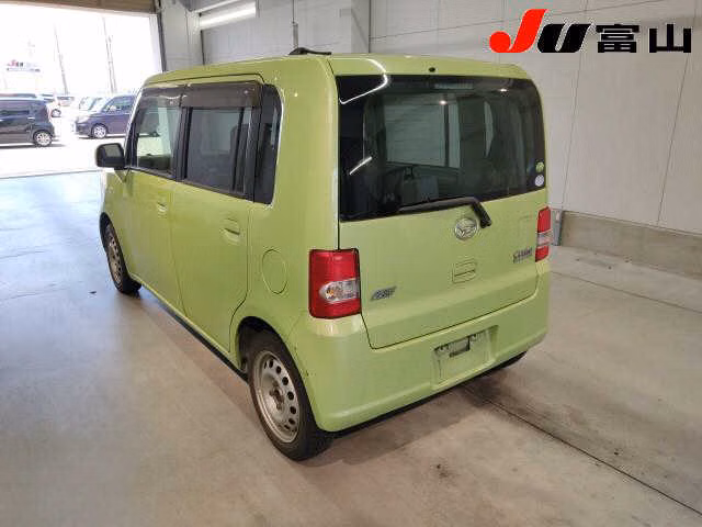 DAIHATSU MOVE CONTE