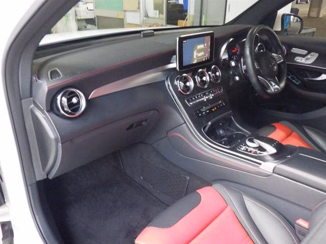 MERCEDES-BENZ GLC-CLASS