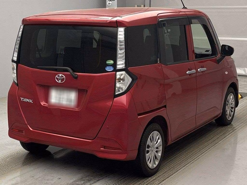 TOYOTA TANK