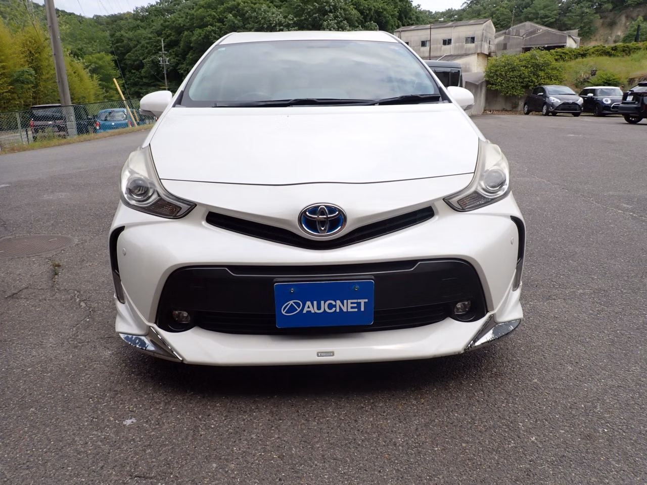 TOYOTA PRIUS ALPHA