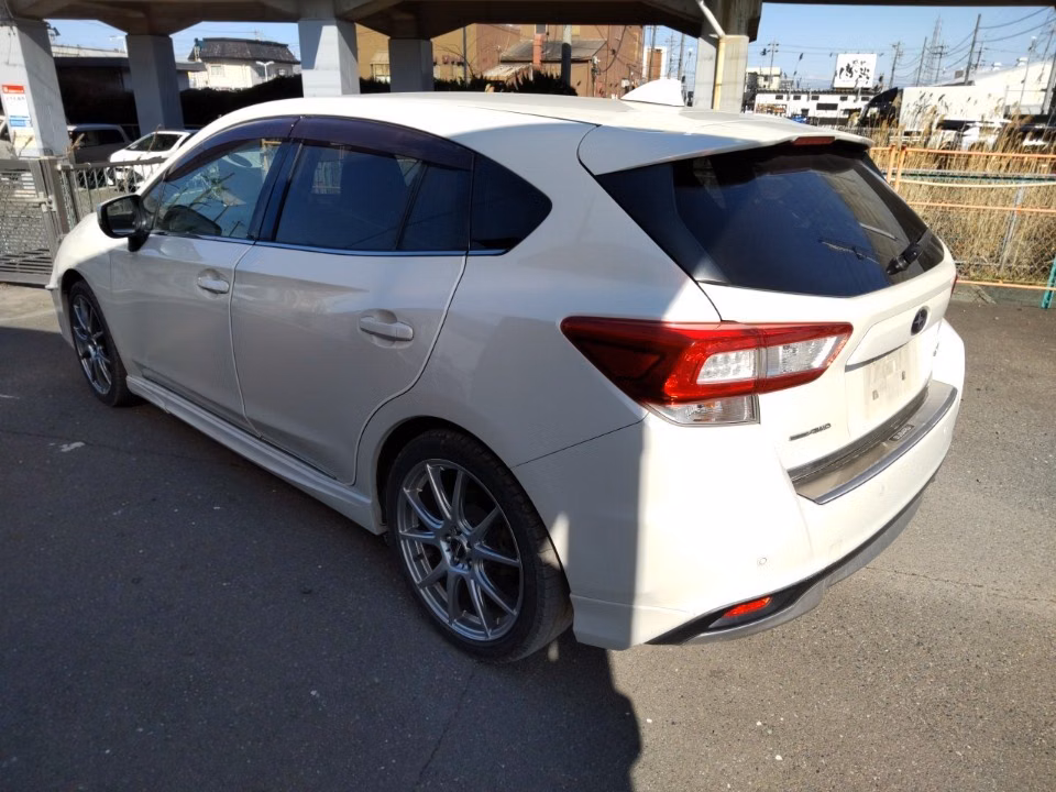 SUBARU IMPREZA