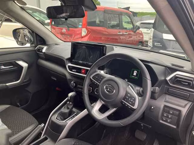 DAIHATSU ROCKY