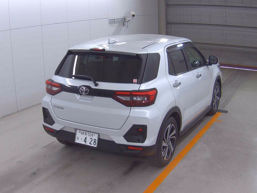 TOYOTA RAIZE