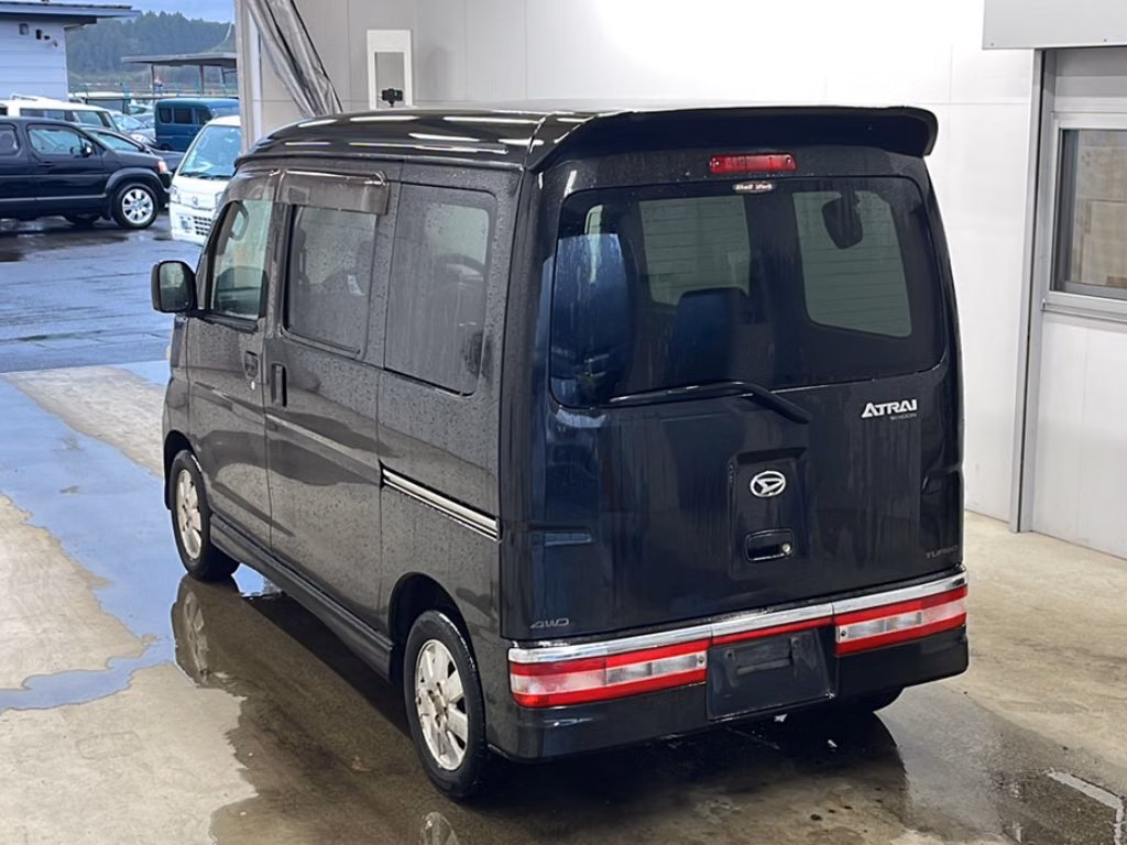 DAIHATSU ATRAI