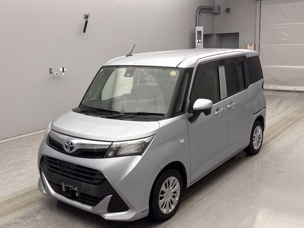 TOYOTA TANK