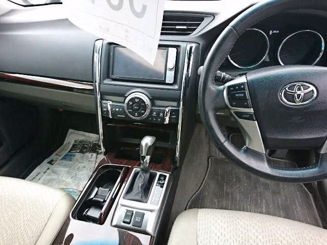 TOYOTA MARK X