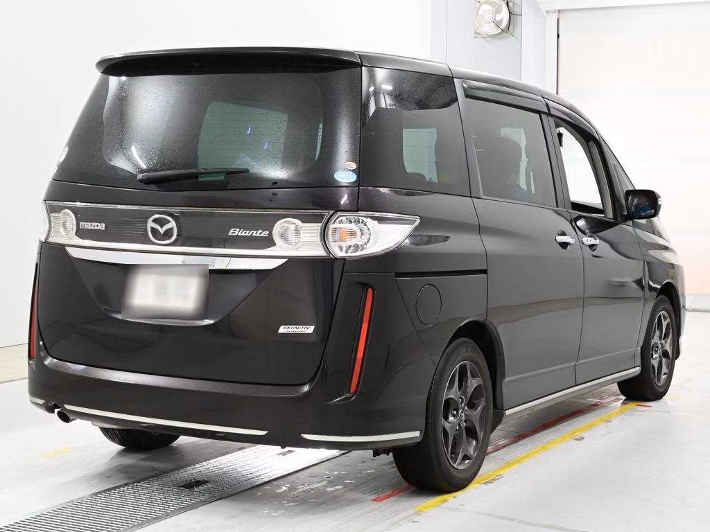 MAZDA BIANTE