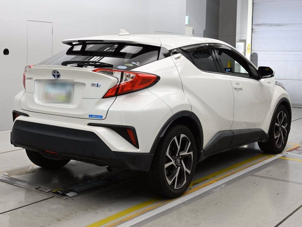 TOYOTA C-HR