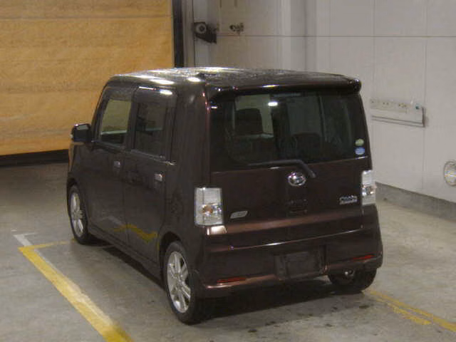 DAIHATSU MOVE CONTE
