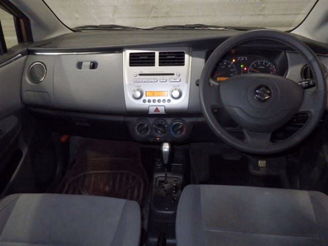 SUZUKI CERVO